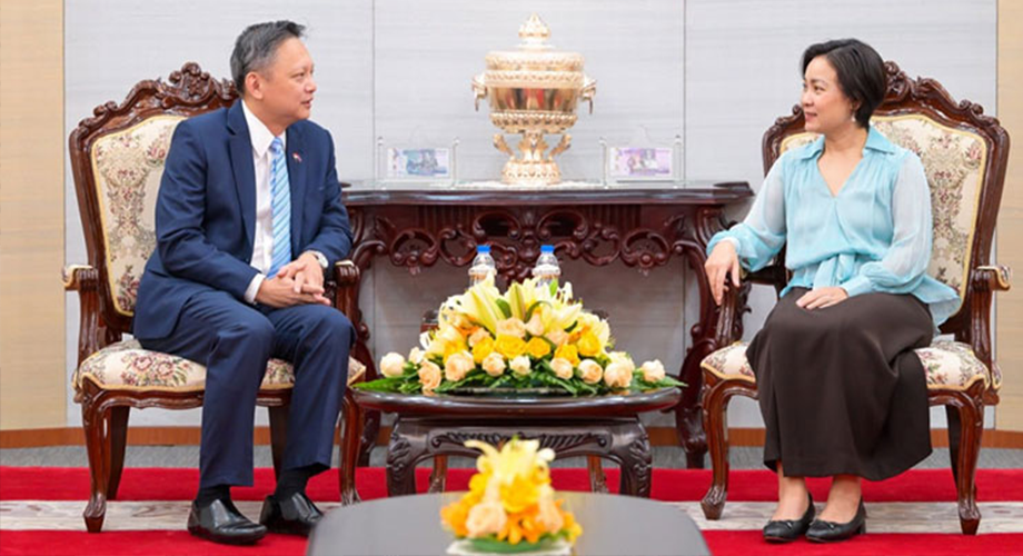 NBC Governor and Singaporean Ambassador discuss bilateral cooperation